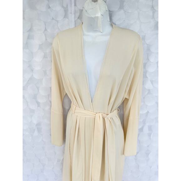 La Perla 100% Silk GEORGETTE Size 2 Long Ivory Dressing Robe Italy VINTAGE 90’s - Picture 6 of 16